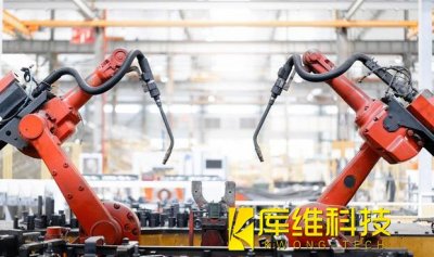 2022世界機器人大會:新奇機器人成“流量明星”核心零部件國產(chǎn)替代提速