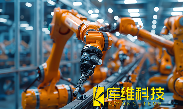 工業(yè)焊接機器人